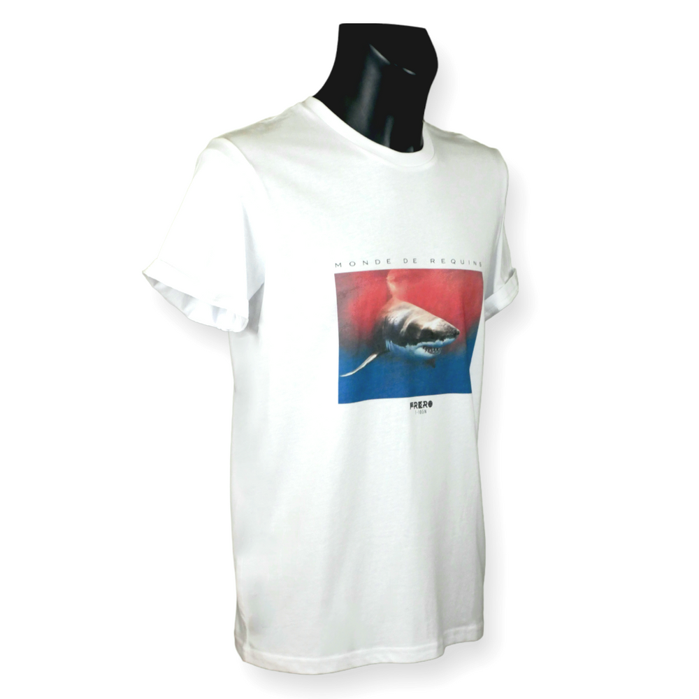 
                  
                    Tee-Shirt - Requin "blood"
                  
                
